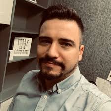 Today was my last day working for Starplan furniture after making the tough  decision to go into 2022 looking for a new challenge. Leaving the company  after 14 plus years has been