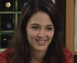 Willem maak seker dat Sonja hom raak sien. Wat dink julle van hierdie  paartjie? Gaan Sonja vir Wian afskeep as gevolg van die nuwe kêrel in haar  lewe?