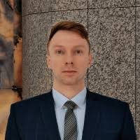 80+ perfiles de «Paxman»