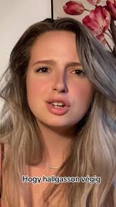 A Gonosz Szine Voros Film