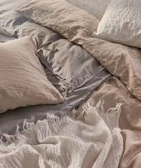 Ikea Deutschland Das Naturlich Luftige Gefuhl Wird Durch Die Naturfarbtone Von Puderviva Bettwasche Bed Linens Luxury Bedding Inspiration Grey Linen Bedding
