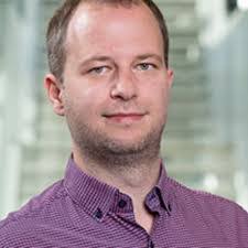 Martin Stark's Instagram, Twitter & Facebook