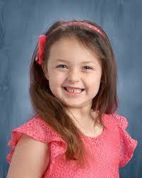 Amanda Natt's Instagram, Twitter & Facebook