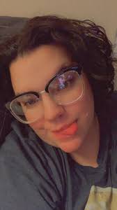 Before I got my desk and after 四 PLAY LODHER SHOP PASSES QUESTS® COMPETE  CARSER 0150 R SOURVY 0 SEASON SAVE THE WORLD cIn #TNIENIDE PENDS Curront  FODION For VOu สนวี 充2現