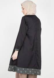 We did not find results for: Tips Memilih Baju Sarimbit Untuk Keluarga 2021 Idewedding