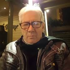 Stream Godwin Deyl music