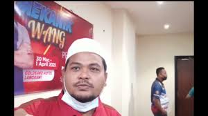 Aziz mohd zin, faisal ahmad shah, mariam binti abd. Anjuran Bersama In English Sesi Penerangan Interaksi Program Transformasi Industri Check Anjuran Translations Into English