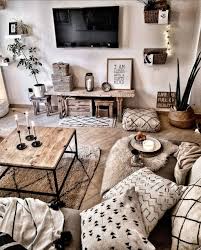 Inspiring Farmhemian Decor Ideas To Beautify Your Home The Modern Urban Fa Apartment Living Room Design Rustic Living Room Furniture Simple Living Room Decor