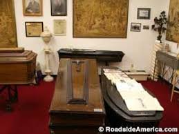 Jesse James Corpse Basket Funeral Museum St Joseph Missouri Jesse James Old West Outlaws Funeral