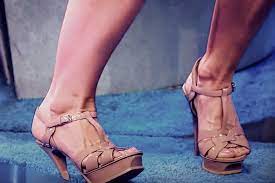 Tiffany Coyne's Feet << wikiFeet