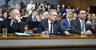 Senadores recorrem contra rejeição do relatório da CPI do Crime Organizado
