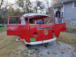 Any VW action today?!? I took advantage of probably one of our last warmer  days and completed my por-15 project. Now I can move onto installing a new  #wolfsburgwest wiring harness which