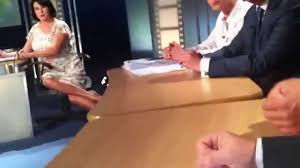 Dziennikarka elżbieta jaworowicz ma 66 lat i znakomite nogi, a ze sposobu siedzenia uczyniła znak rozpoznawczy. Dzielny Tata Opuszcza Program Jaworowicz Youtube