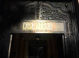 The venue has welcomed guests in barcelona since 1920. Barcelona Casa Gracia Luxury Hostel Wading Wade