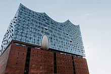 Wohnen in der elbphilharmonie das spektakulare 12 500 euro. Elbphilharmonie Wikipedia