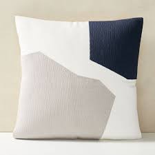 No matter where your arrangement is, opt for symmetrical layout. The 14 Best Throw Pillows Of 2021