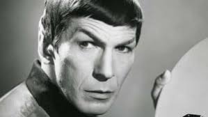 Which actress played Edith Keeler, a compassionate and forward-thinking  woman who died in a traffic accident?