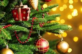Intip berbagai cara unik perayaan natal di berbagai provinsi di indonesia. Untuk Kamu Yang Merayakan Natal Begini Cara Mendekorasi Pohon Natal Di Rumah Furnizing