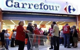 Conflit A Carrefour La Direction Augmente La Prime Cinq Depots En Debrayage Le Parisien