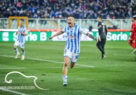 Hubo mucha expectativa, pero gianluca lapadula dijo por ahora no a la selección peruana. Con Gol De Lapadula Pescara Y Salernitana Empataron Por Serie B 2 2 Noticias Agencia Peruana De Noticias Andina