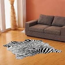 60 Tl Indirim Taklit Hayvan Derisi Hali 140 160 Cm Kaymaz Inek Zebra Cizgili Alan Kilim Ve Halilar Ev Icin Oturma 2020 Yatak Odasi Doseme Ev Oturma Odasi Zebra