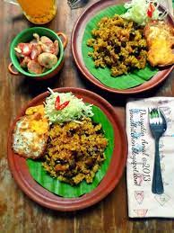 Nasi Goreng Kebuli Kari Ayam Panjang Banget Ya Namanya Kebuli Dan Kari Ayam 2 Kombinasi Rasa Masakan Yang Supe Resep Makanan India Resep Masakan Masakan