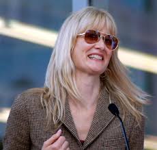 Marriage story is filmmaker noah baumbach's portrait of a marriage breaking up and a family staying together. Laura Dern Simple English Wikipedia The Free Encyclopedia