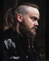 We have a collection of long hair haircuts and hairstyles for you to inspire from. 29 Popular Undercut Long Hair Looks For Men 2020 Guide