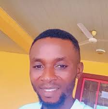 Happy matriculation to my men them✓ 💯💜💜✓ # Don WagKelvin T Nyianshimaima  #Mr Laazisy#