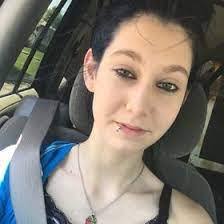 Veronica Franz's Instagram, Twitter & Facebook