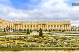 Palace Of Versilles In 2020 Paris Tourist Attractions Paris In 3 Days Travel Around The World