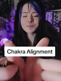 Do you prefer a night time Reiki live or during the day? 🤔 》 #reiki#e...