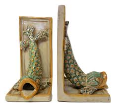 Testa in ceramica di caltagirone, modello con lustri rosso rubino riflessi oro, collezione verus. Sicilian Alessi Ceramiche Dolphin Bookend Set Of 2 Italy Magazine
