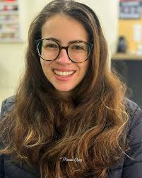 Quando o babado é forte a gente fica atenta! 🤭✨ ⇀ Agende seu horário pelo  link da bio. 📍Rua José Luiz de Freitas, n° 246. Centro, Torres.  #studiodebeleza #salãodebeleza #beleza #cabelos #cabeloscacheados #