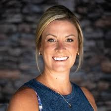 Gayle Presley's Instagram, Twitter & Facebook