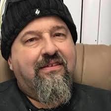 Kari Matos's Instagram, Twitter & Facebook