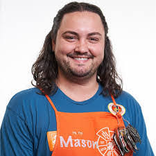 Holly Ord's Instagram, Twitter & Facebook