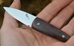 Mini Sgian Dubh Pliant Olivier Couteaux Andrea Paravicini En 2020 Couteau Grenadille Acier Carbone