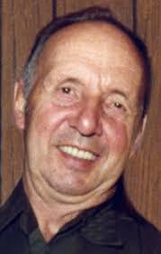 Manuel Carr's Instagram, Twitter & Facebook