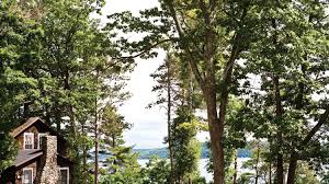 Popular michigan weekend destinations include mackinac island, holland, frankenmuth, ann. 9 Mom And Pop Resorts In Northern Michigan For Your Next Vacation Mynorth Com