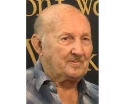 Earl Spillman's Instagram, Twitter & Facebook