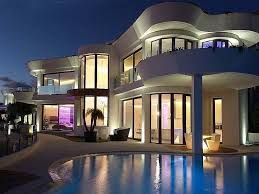 Enchanting Modern Stylish Villa Luxury Waterfront Homes Estates Properties Waterfront Homes Luxury Homes Dream Houses Waterfront Homes For Sale