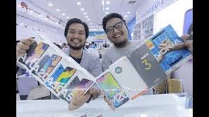 Di indonesia, realme pertama kali memperkenalkan tiga produk mereka yaitu realme c1, realme 2 dan realme 2 pro. Bandung Electronic Center Bandung Indonesia Gotomalls