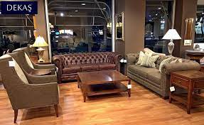3230 deri chesterfield ve 2230 kumas chesterfield kanepeler karsilarinda kanepeyle kombin 2310 tekli koltuklar ve yeni moden mobilya tekli koltuk koltuklar