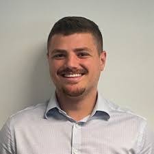 Paul Gani's Instagram, Twitter & Facebook