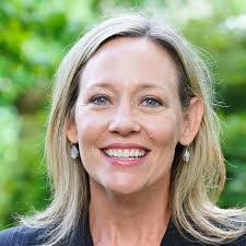 Ellen Black's Instagram, Twitter & Facebook