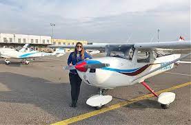 Davon sind noch immer ca. Ein Flugzeug Selber Fliegen Cessna C150 1 Stunde Pilot Erlebe Jollydays