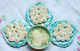 Bột này dùng được cho cả bánh trôi và bánh chay, nên tùy liều lượng bánh mà chia bột ra làm hai phần, phần làm bánh trôi, phần làm. Ä'á»•i Vá»‹ Vá»›i Cach Lam Banh Troi Nhan Dá»«a Ngon Cho Ngay Táº¿t Han Thá»±c HÆ°á»›ng Dáº«n Lam Banh Thá»©c Äƒn Banh