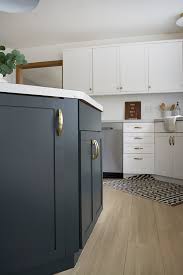 kitchen cabinet refresh with behr