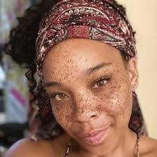 Briana Isaacs's Instagram, Twitter & Facebook